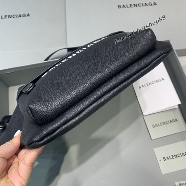 Balenciaga專櫃爆款大號腰包 巴黎世家男女同款腰包全皮胸包 fyj1517